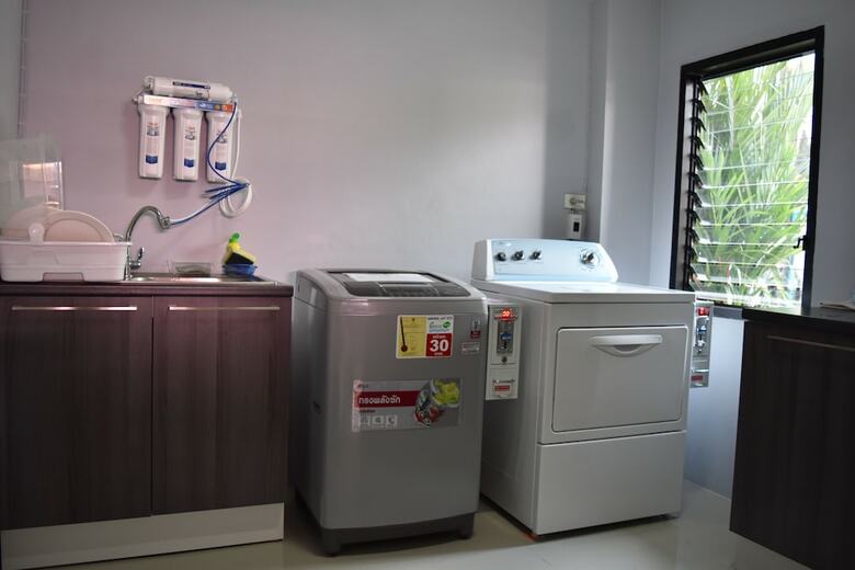 Hostal Hide Bangkok Hostel