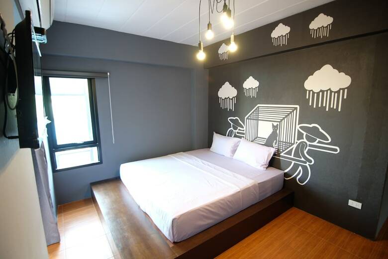 Hostal Hide Bangkok Hostel