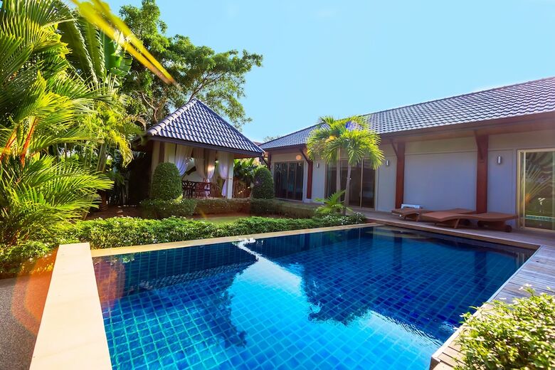 Villa Baan Bua Estate By Tropiclook