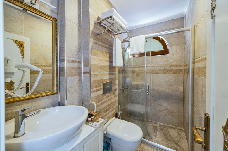 Hotel 1453