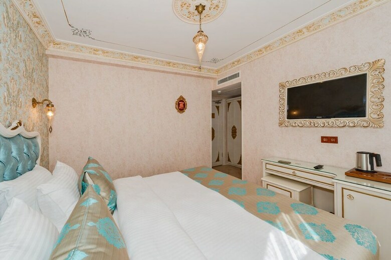 Hotel 1453