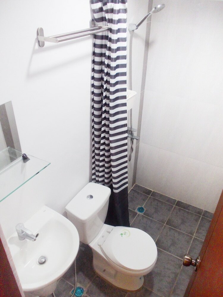 Hotel Abrhys Ridge Inn