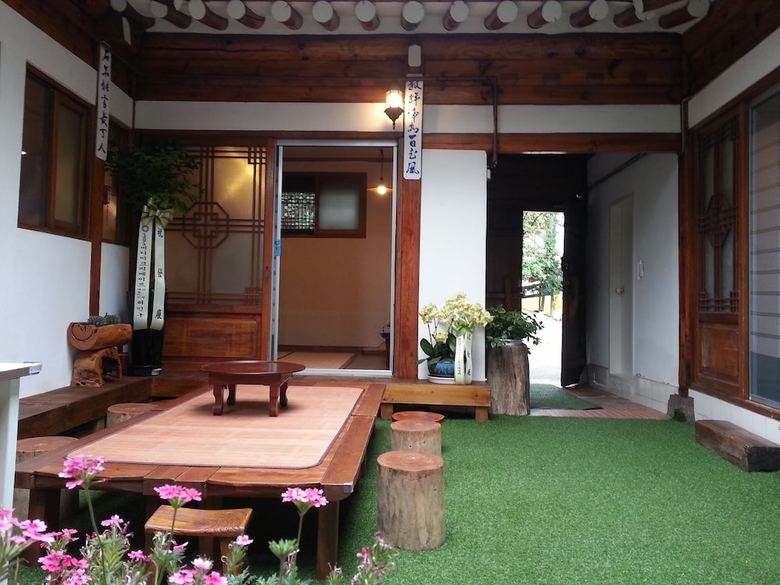 Hotel Punggyeong, Korea Traditional House