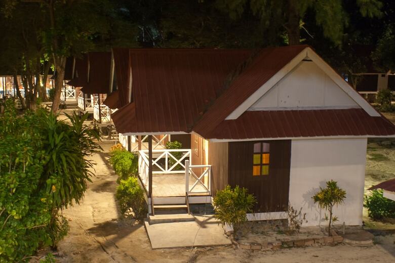 Hotel The Barat Perhentian Beach Resort