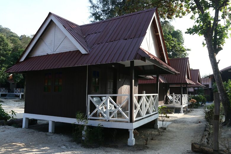 Hotel The Barat Perhentian Beach Resort