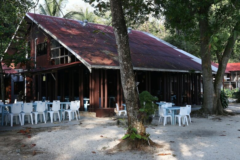 Hotel The Barat Perhentian Beach Resort