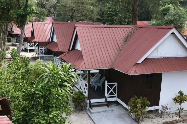 Hotel The Barat Perhentian Beach Resort