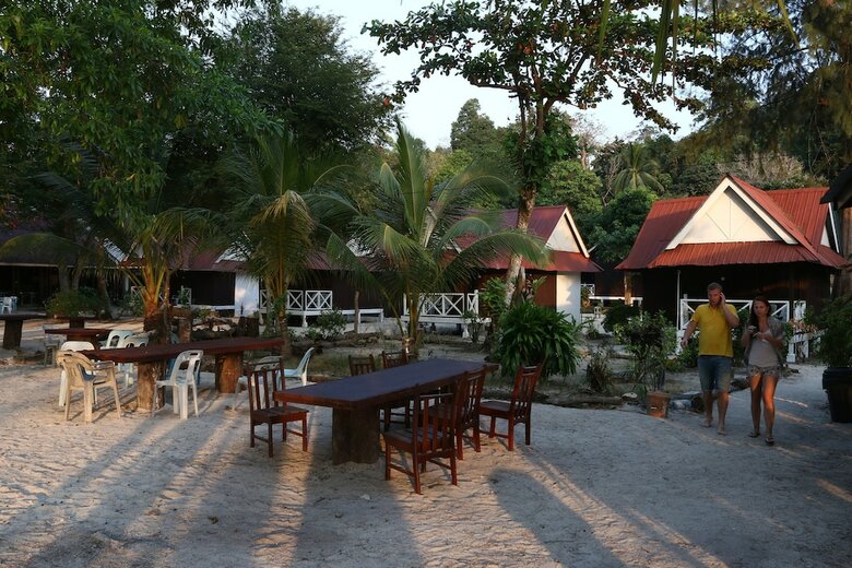 Hotel The Barat Perhentian Beach Resort