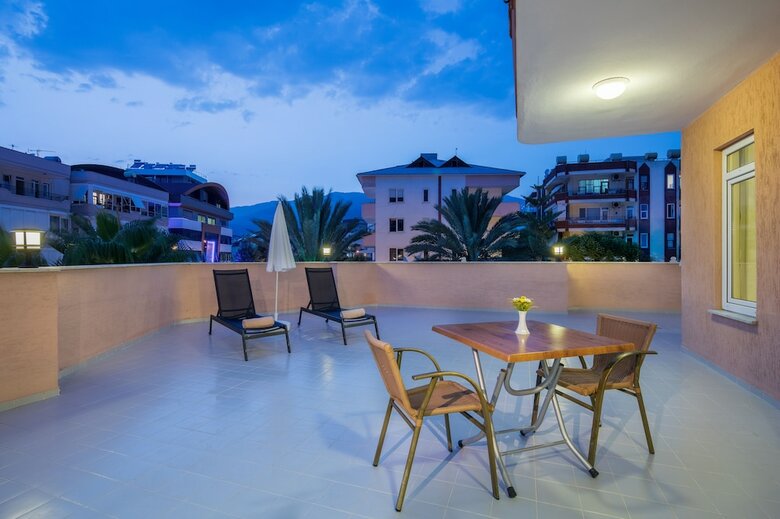 May Flower Apart Hotel