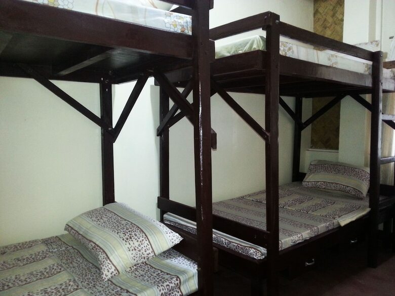 Hotel Rb Transient House
