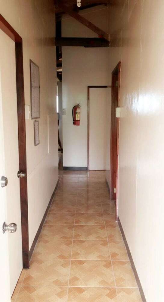 Hotel Rb Transient House