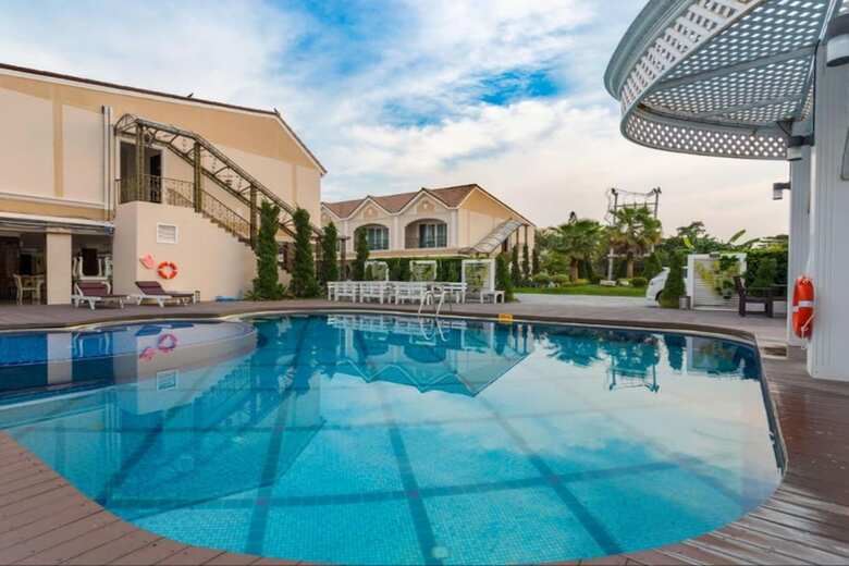Hotel Lk Majestic Villa