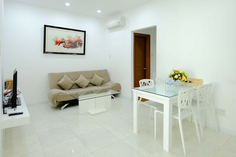 Sunrise Ocean View Apartment