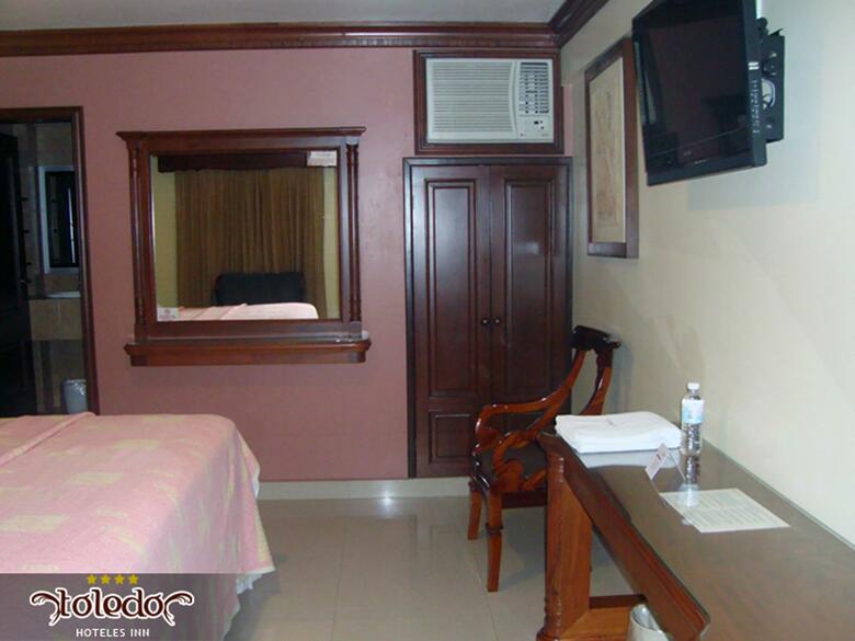 Hotel Toledo