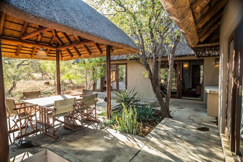 Posada Raptors Lodge