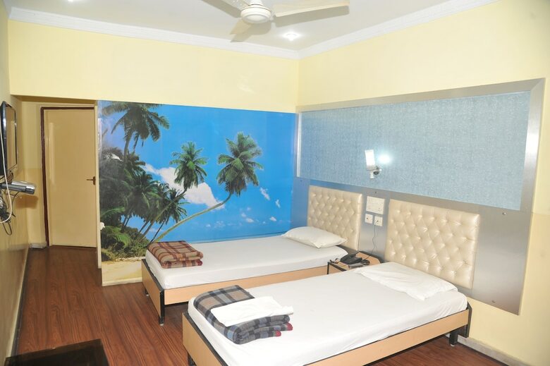 Hotel Akash Ganga