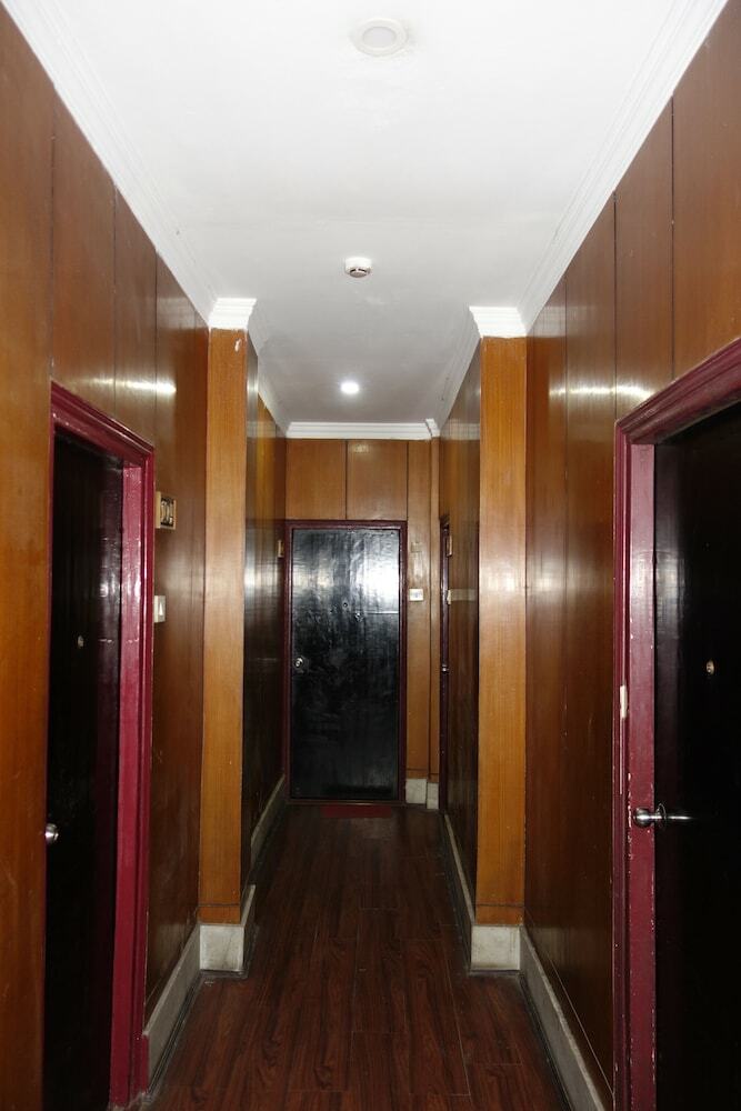Hotel Akash Ganga