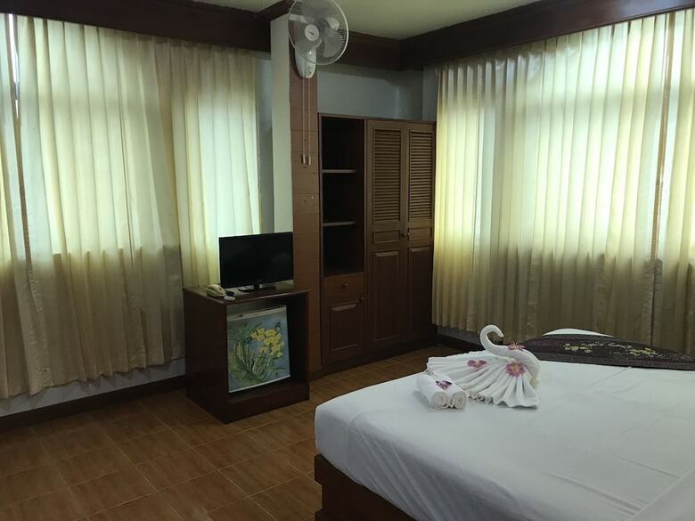 Hotel Patong Sub Inn