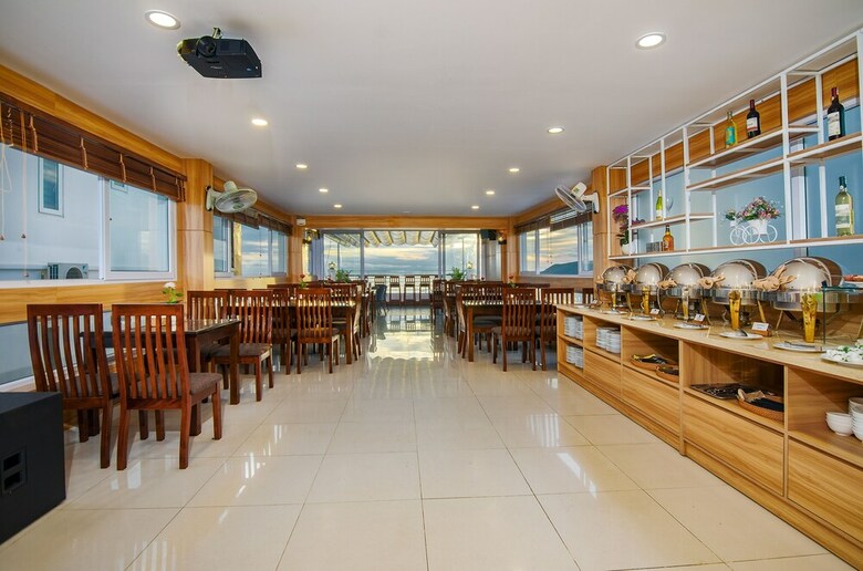 Hotel Brandi Ocean View
