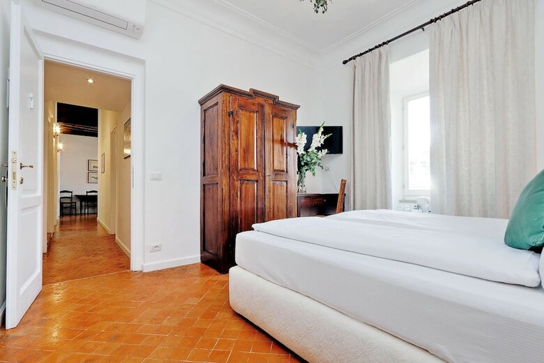 Hotel Al Corso 4