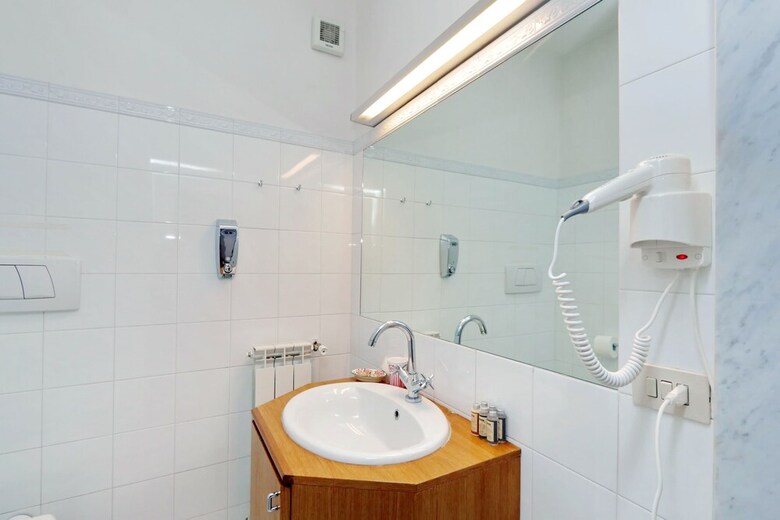Hotel Al Corso 4