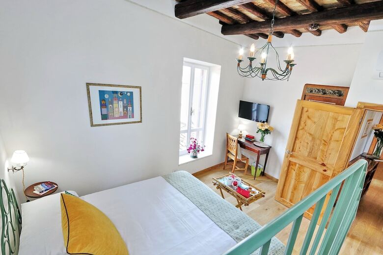Hotel Al Corso 4