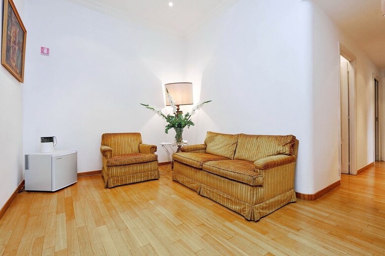 Hotel Al Corso 4