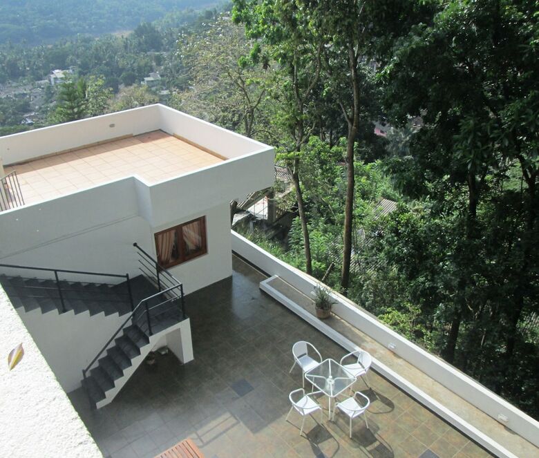 Villa Kandy Holiday Residence
