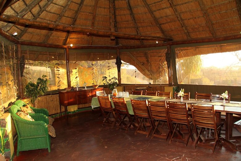 Posada Lesoma Valley Lodge