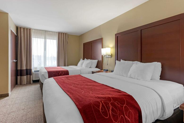 Hotel Comfort Suites
