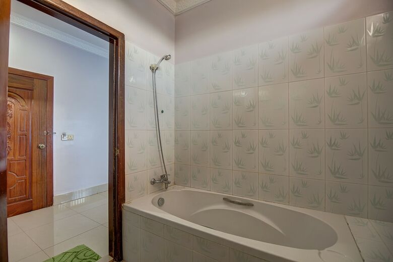 Hotel Dv Angkor Villa