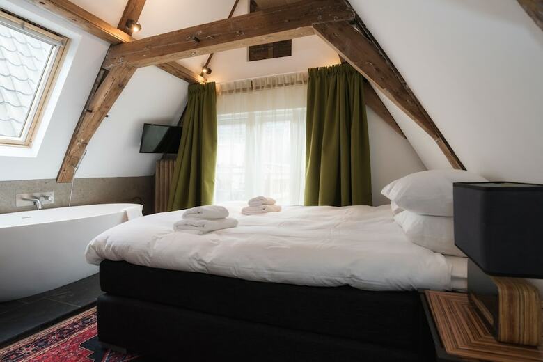 Apartamentos Harbour Suites