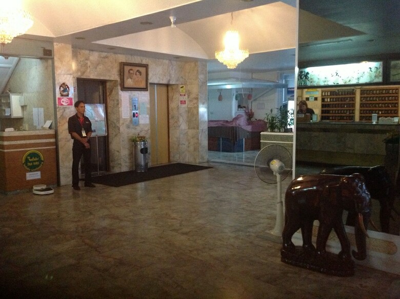 Thai Hotel