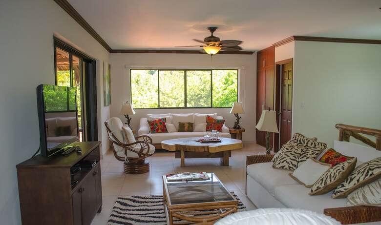 Paraiso Escondido Hotel Villas & Resort
