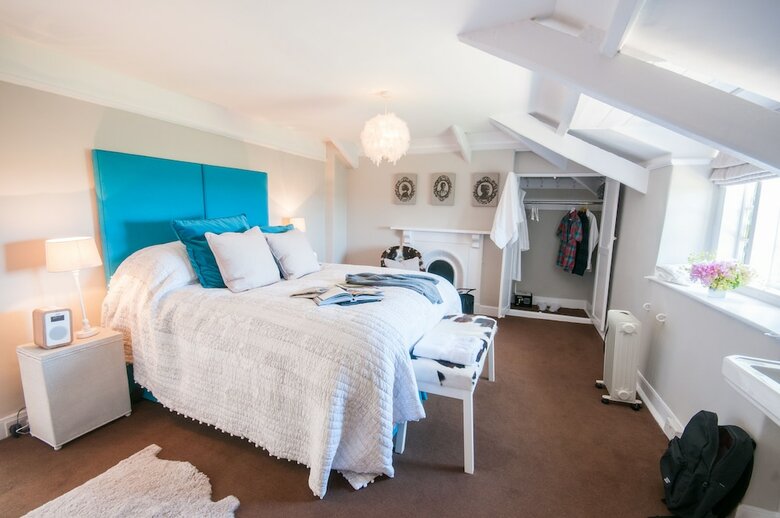 Bed & Breakfast Yarner House