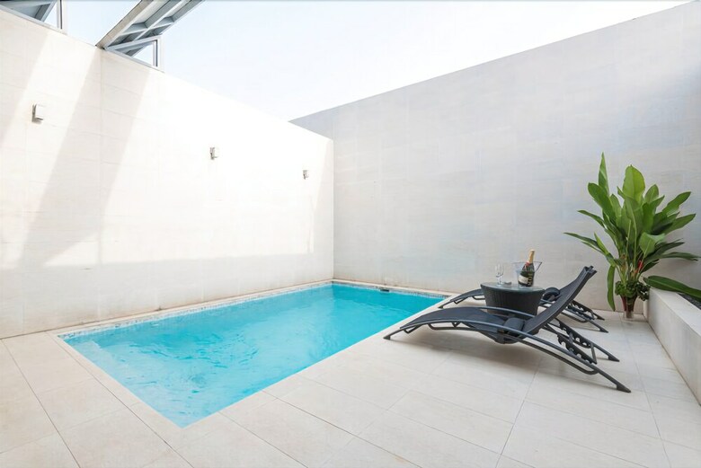 Hotel Magno Suites