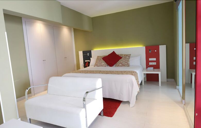 Hotel Magno Suites