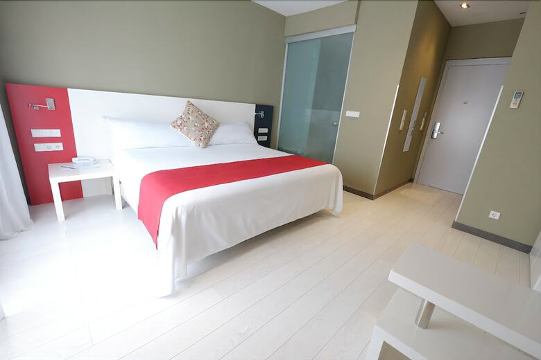 Hotel Magno Suites