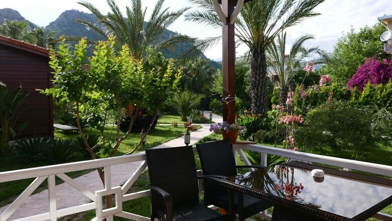 Aida Hotel