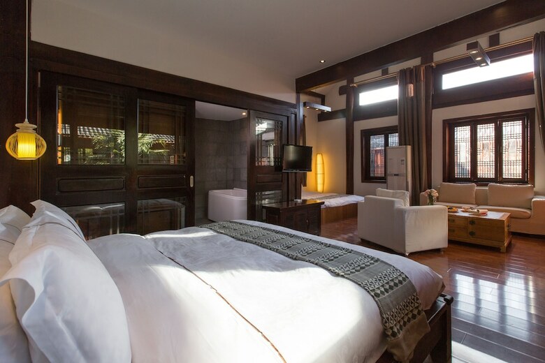 Lijiang Hotel Junpoxuan