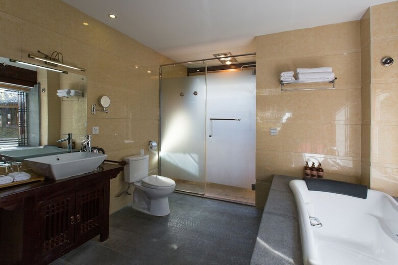 Lijiang Hotel Junpoxuan