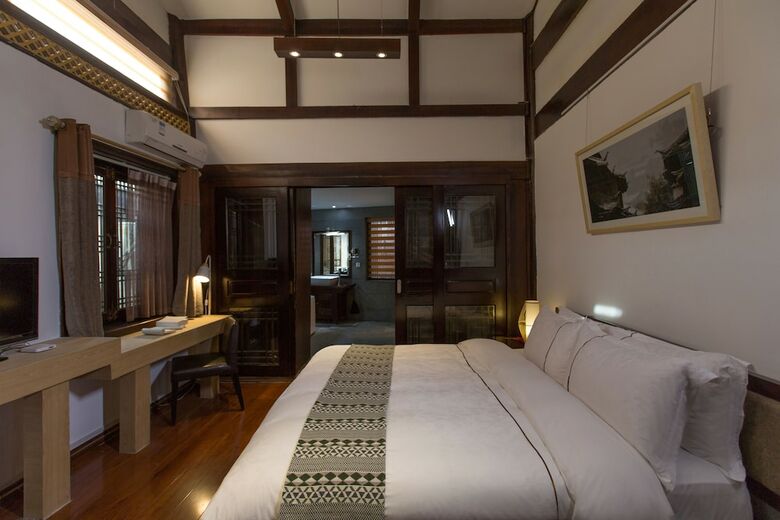 Lijiang Hotel Junpoxuan