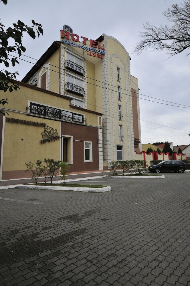 Hotel Ambassador