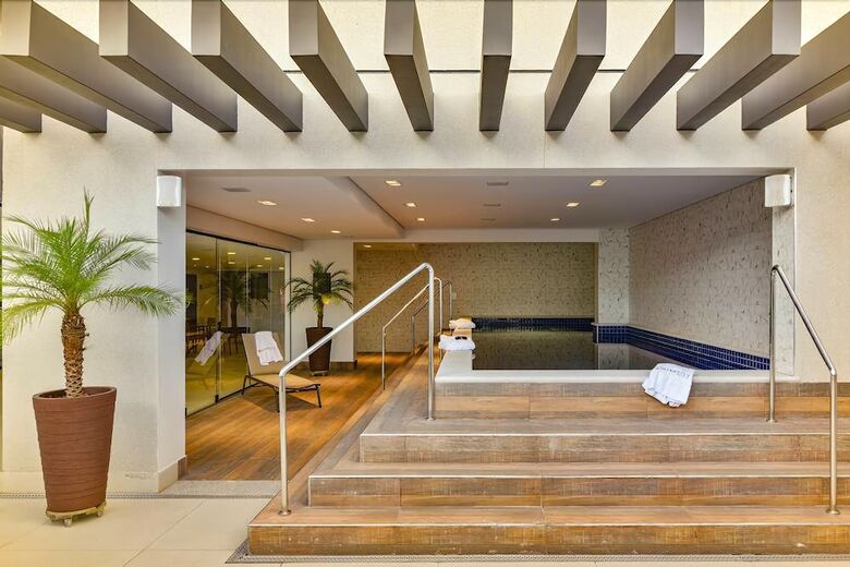 Hotel Intercity An�polis