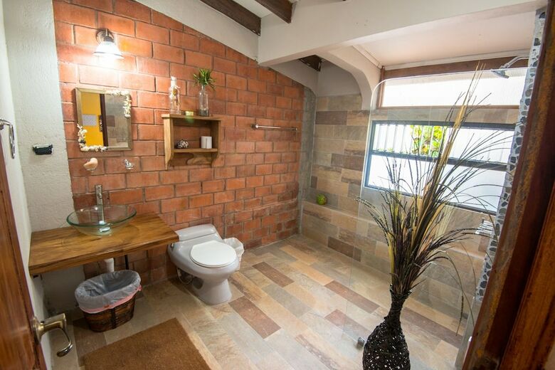 Hostal La Casona Hostel