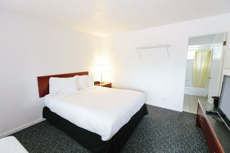 Grand Traverse Motel