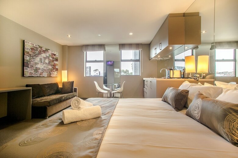 Comfy Kew Apartments