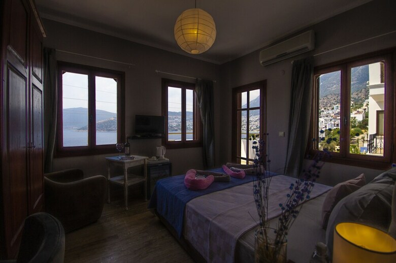 Matiana Hotel