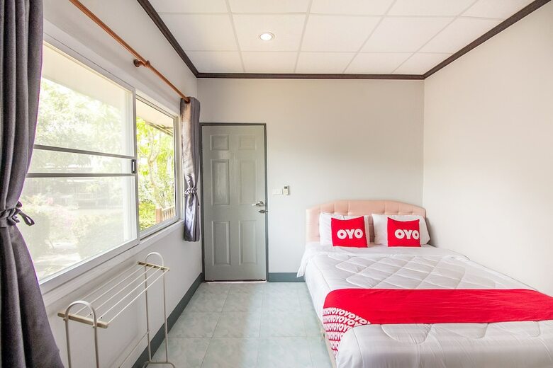 Hotel Oyo 696 Reuntonnam Amphawa