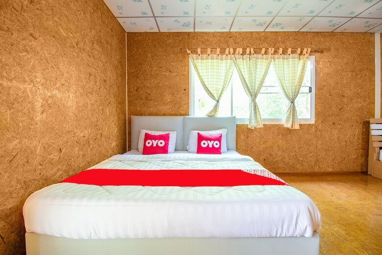 Hotel Oyo 696 Reuntonnam Amphawa
